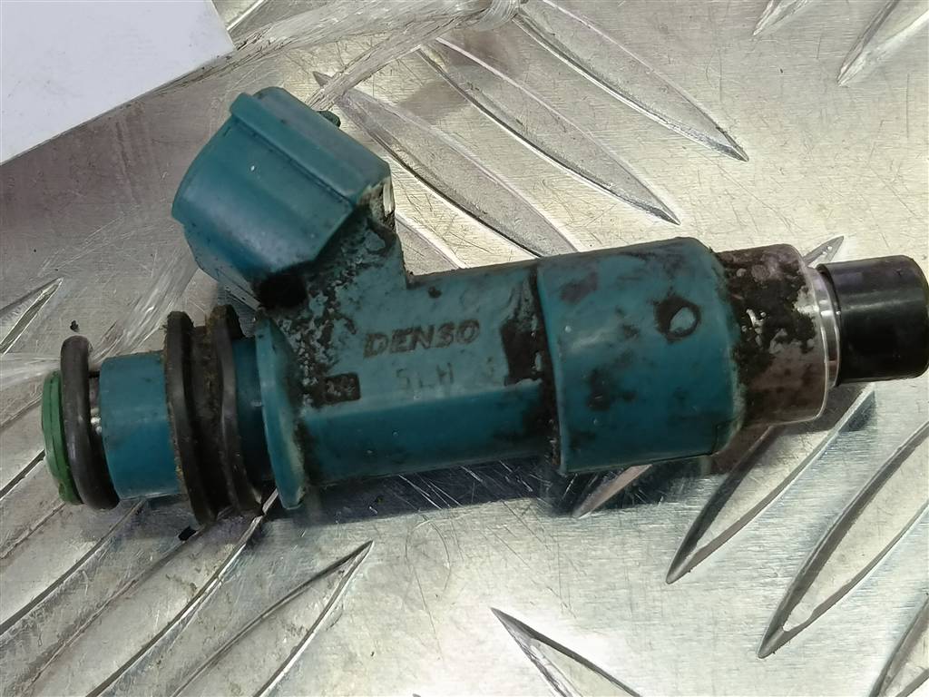 форсунка топливная SUZUKI Grand Vitara 2.0 4WD MT (140 л.с.)Grand Vitara  II (2005—2008) Внедорожник 1571065J00, 750 рублей, Москва