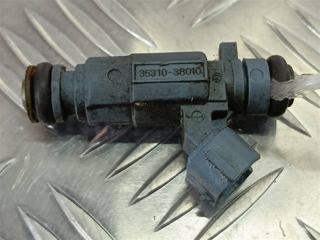 форсунка топливная Hyundai SANTA FE  3531038010, 1670 рублей, Москва