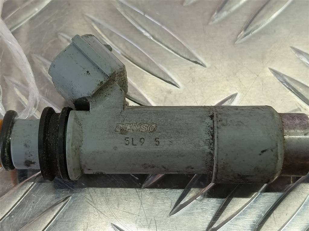 форсунка топливная SUZUKI Grand Vitara 1.6 4WD MT (106 л.с.)Grand Vitara  II (2005—2008) Внедорожник 1571064J00, 630 рублей, Москва