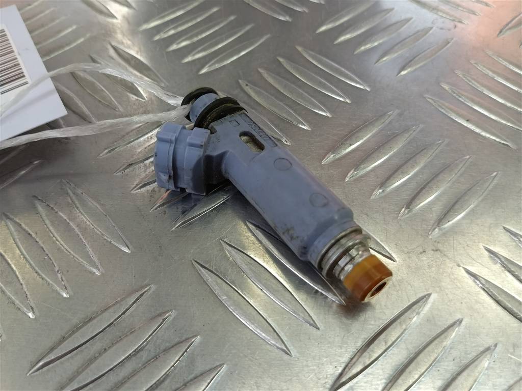 форсунка топливная SUZUKI JIMNY  1571080G01, 750 рублей, Москва