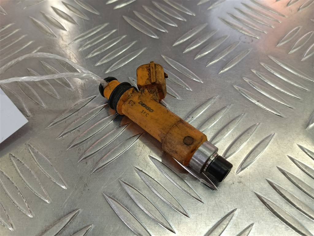 форсунка топливная SUZUKI JIMNY  1571086G00, 630 рублей, Москва