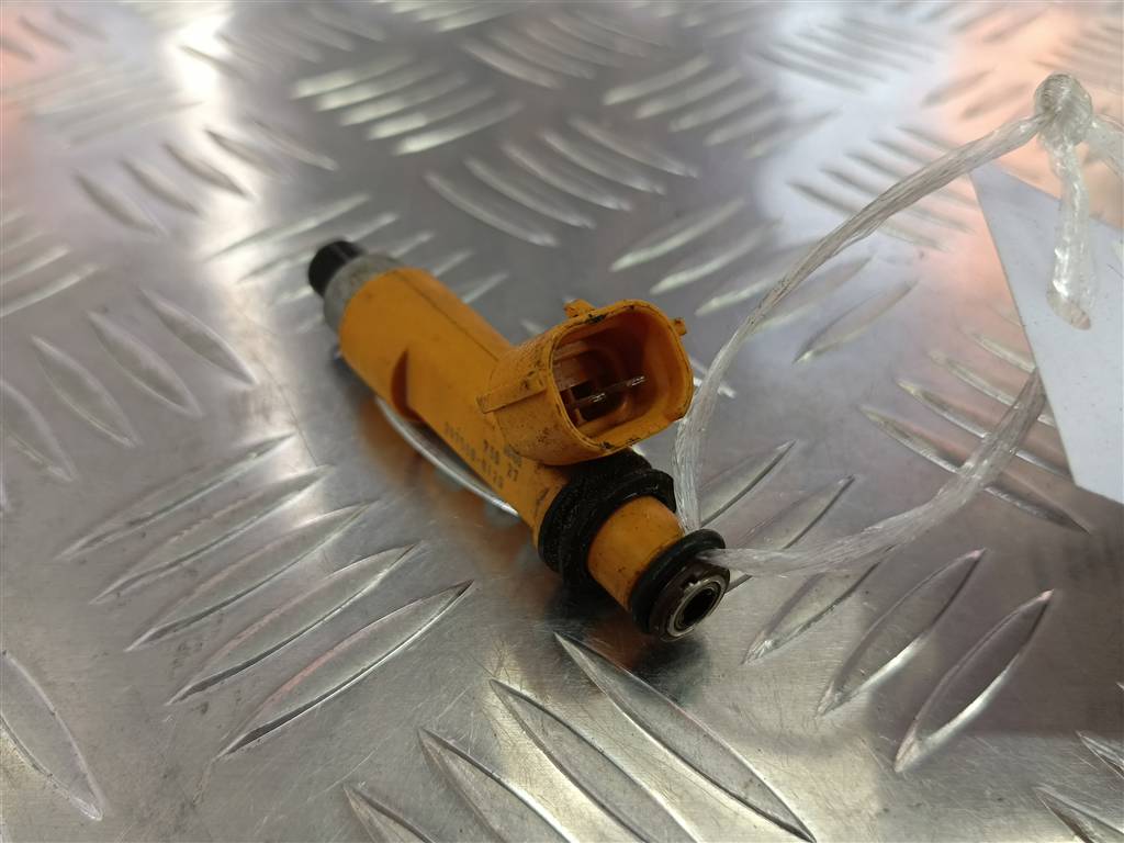 форсунка топливная SUZUKI JIMNY  1571086G00, 630 рублей, Москва