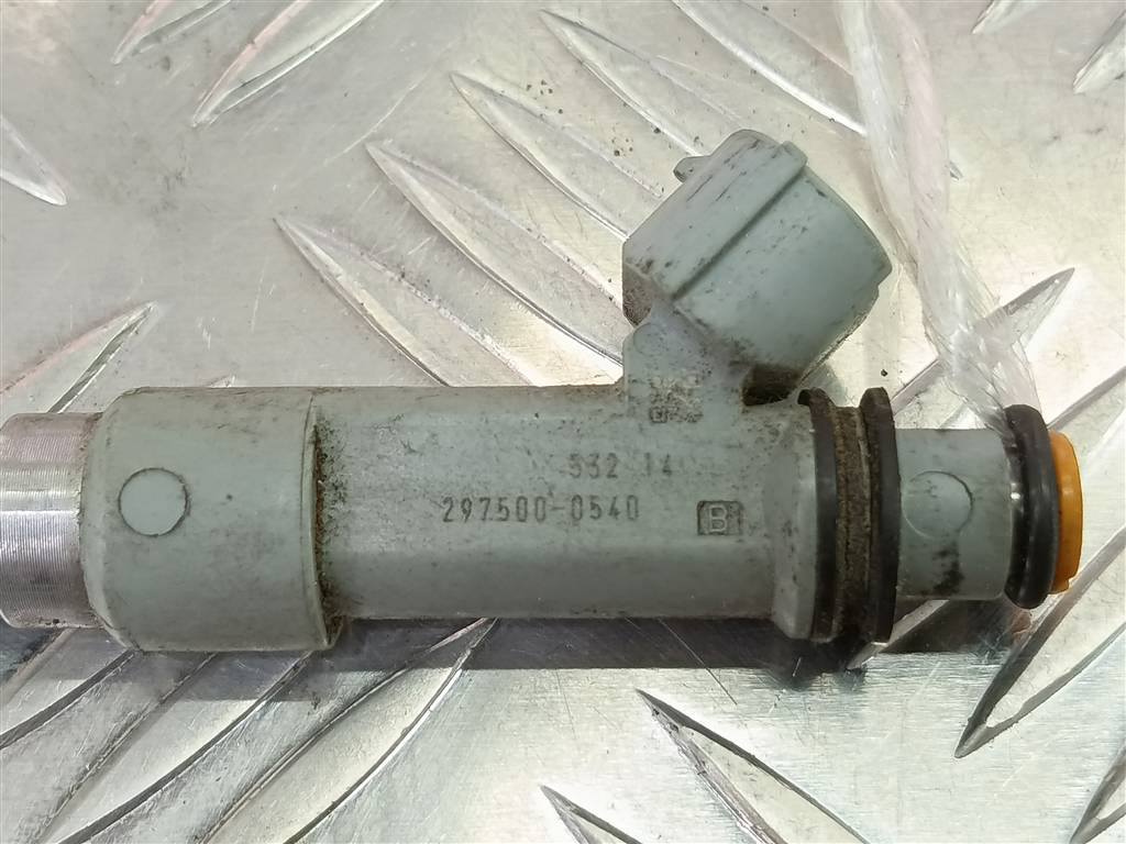 форсунка топливная SUZUKI Grand Vitara 1.6 4WD MT (106 л.с.)Grand Vitara  II (2005—2008) Внедорожник 1571064J00, 630 рублей, Москва