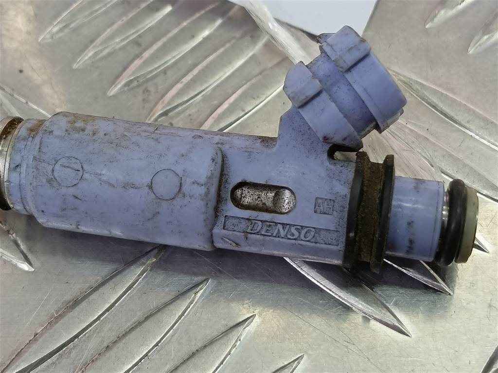 форсунка топливная SUZUKI JIMNY  1571080G01, 750 рублей, Москва