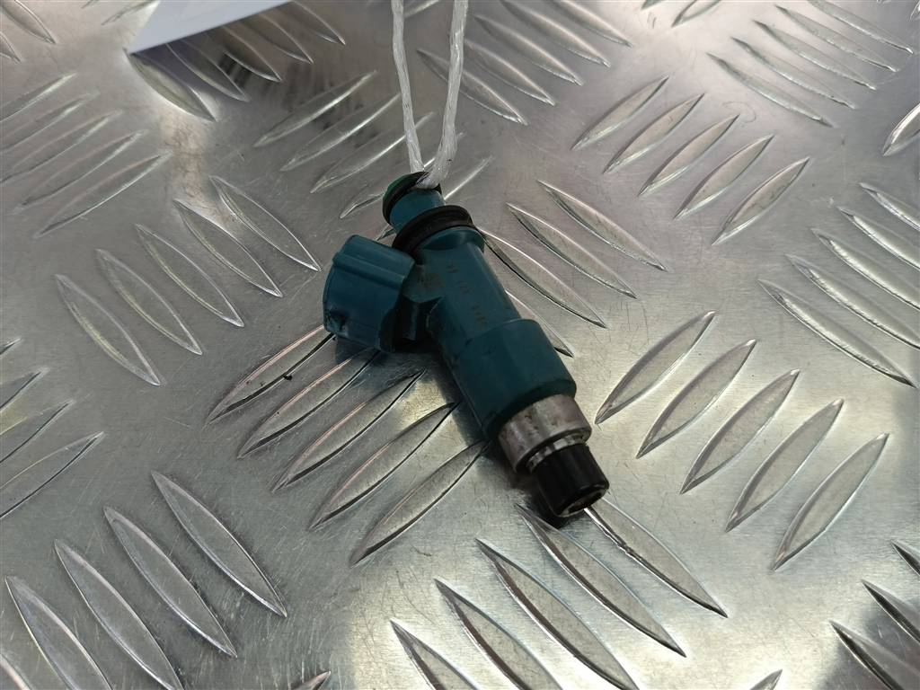 форсунка топливная SUZUKI Grand Vitara  1571065J00, 750 рублей, Москва