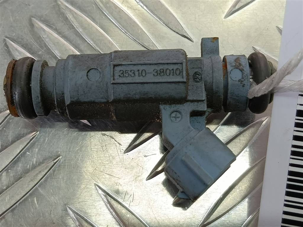 форсунка топливная Hyundai SANTA FE  3531038010, 1670 рублей, Москва