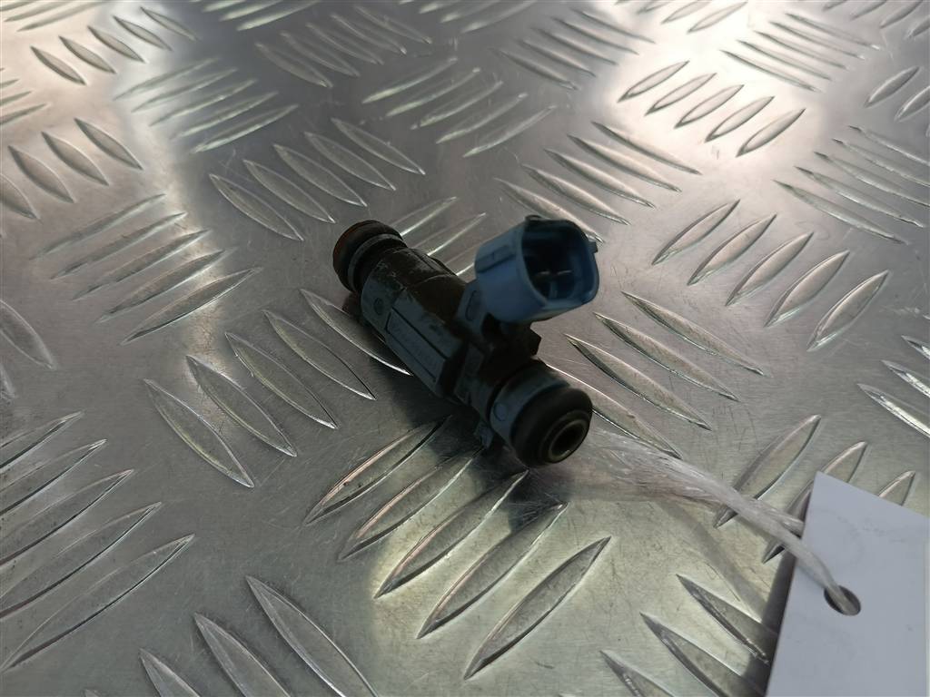 форсунка топливная Hyundai SANTA FE  3531038010, 1670 рублей, Москва