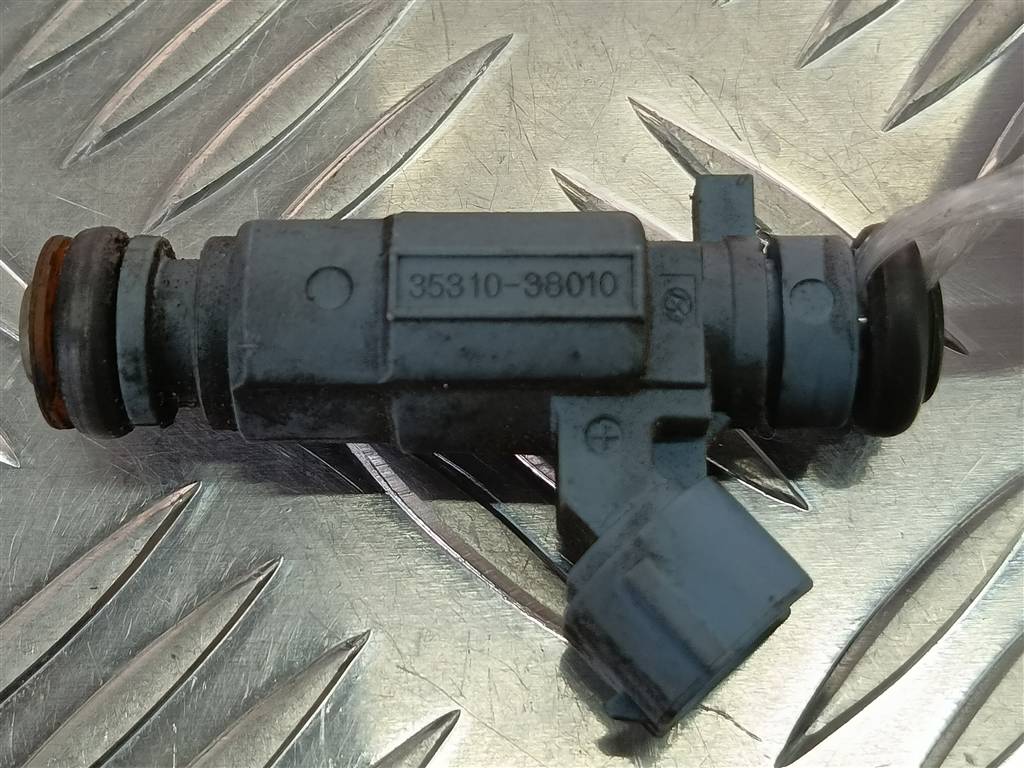 форсунка топливная Hyundai SANTA FE  3531038010, 1670 рублей, Москва