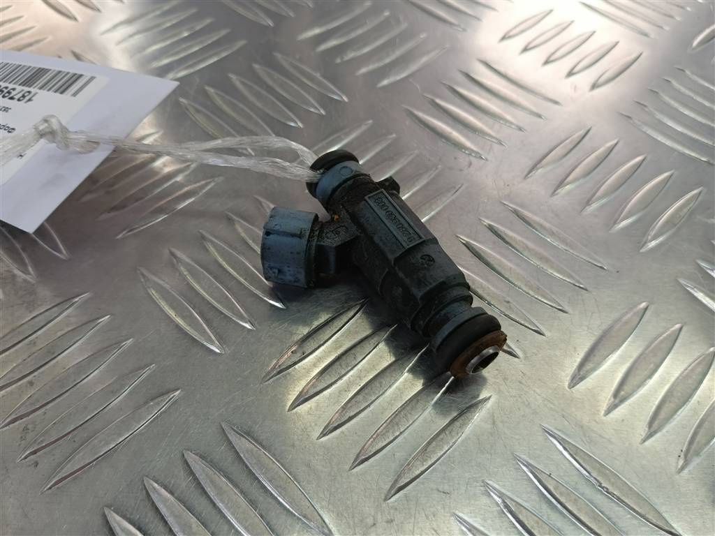 форсунка топливная Hyundai SANTA FE  3531038010, 1670 рублей, Москва