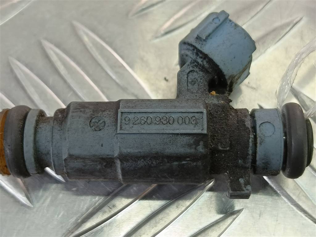 форсунка топливная Hyundai SANTA FE  3531038010, 1670 рублей, Москва