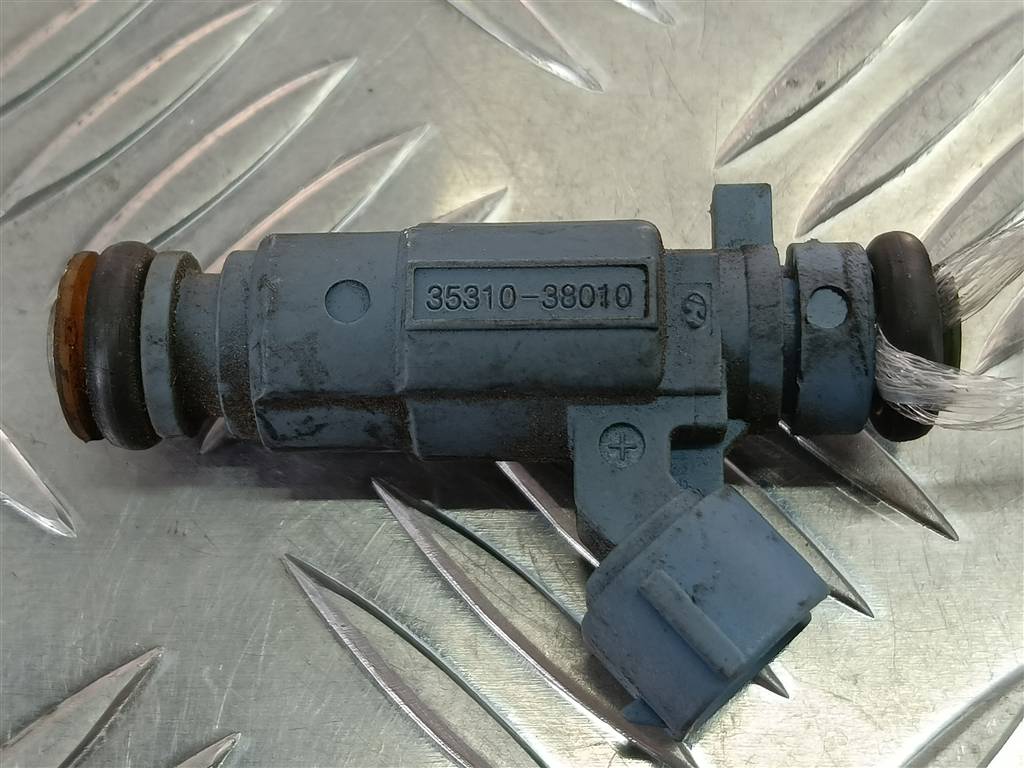 форсунка топливная Hyundai SANTA FE  3531038010, 1670 рублей, Москва