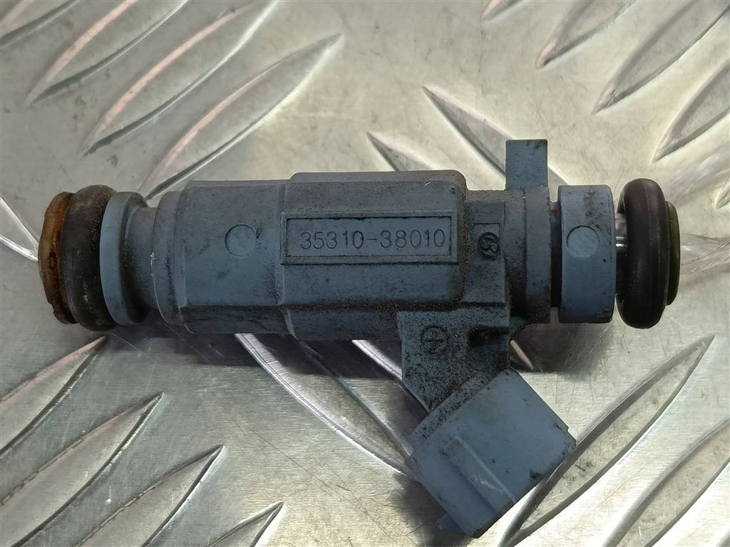 форсунка топливная Hyundai SANTA FE  3531038010, 1670 рублей, Москва