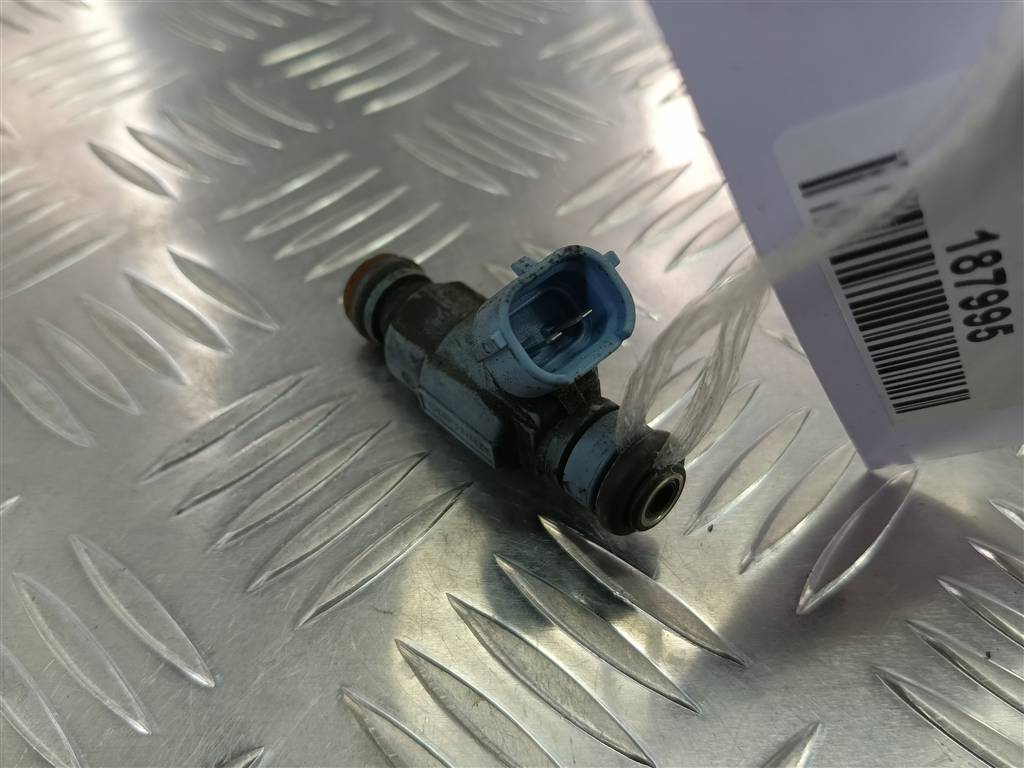 форсунка топливная Hyundai SANTA FE  3531038010, 1670 рублей, Москва