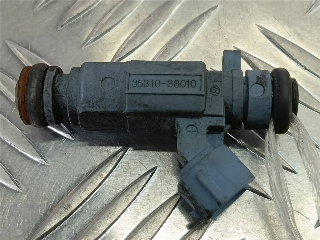 форсунка топливная Hyundai SANTA FE  3531038010, 1670 рублей, Москва