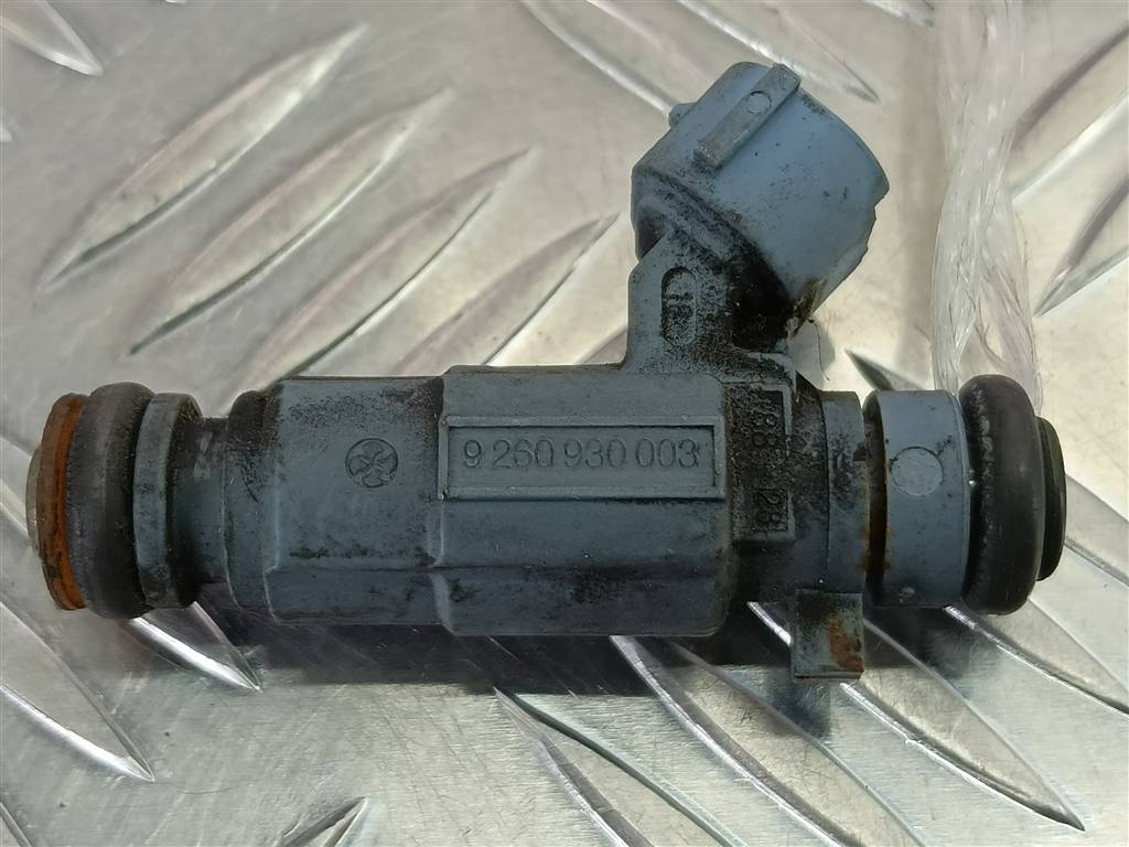 форсунка топливная Hyundai SANTA FE  3531038010, 1670 рублей, Москва