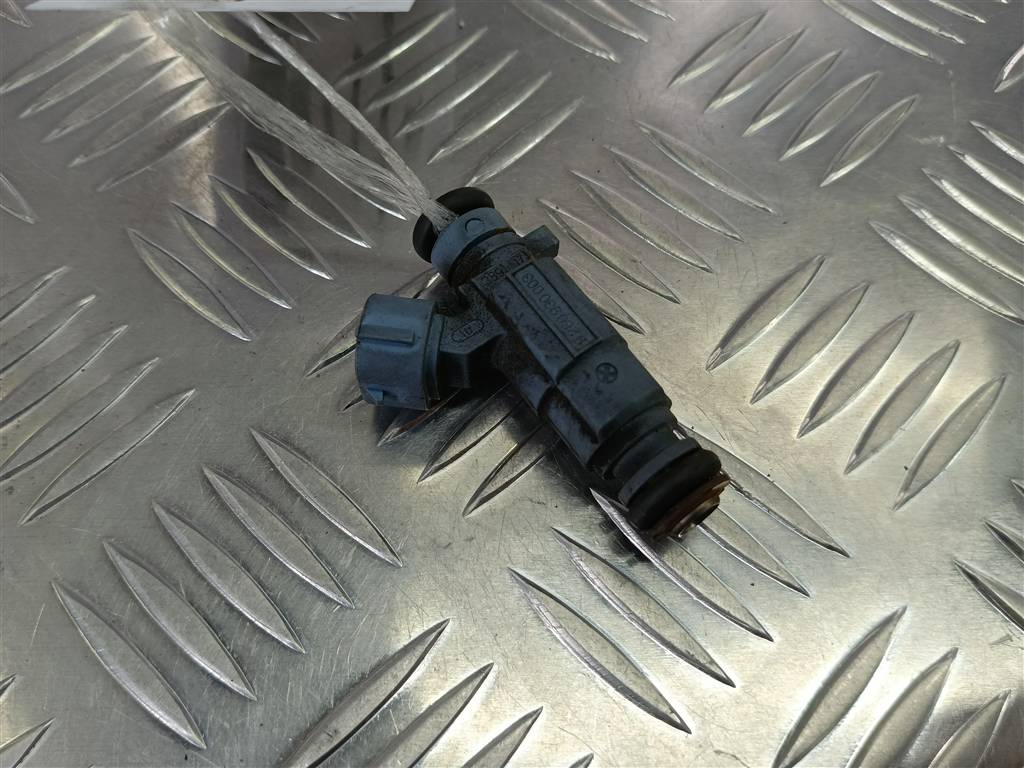 форсунка топливная Hyundai SANTA FE  3531038010, 1670 рублей, Москва