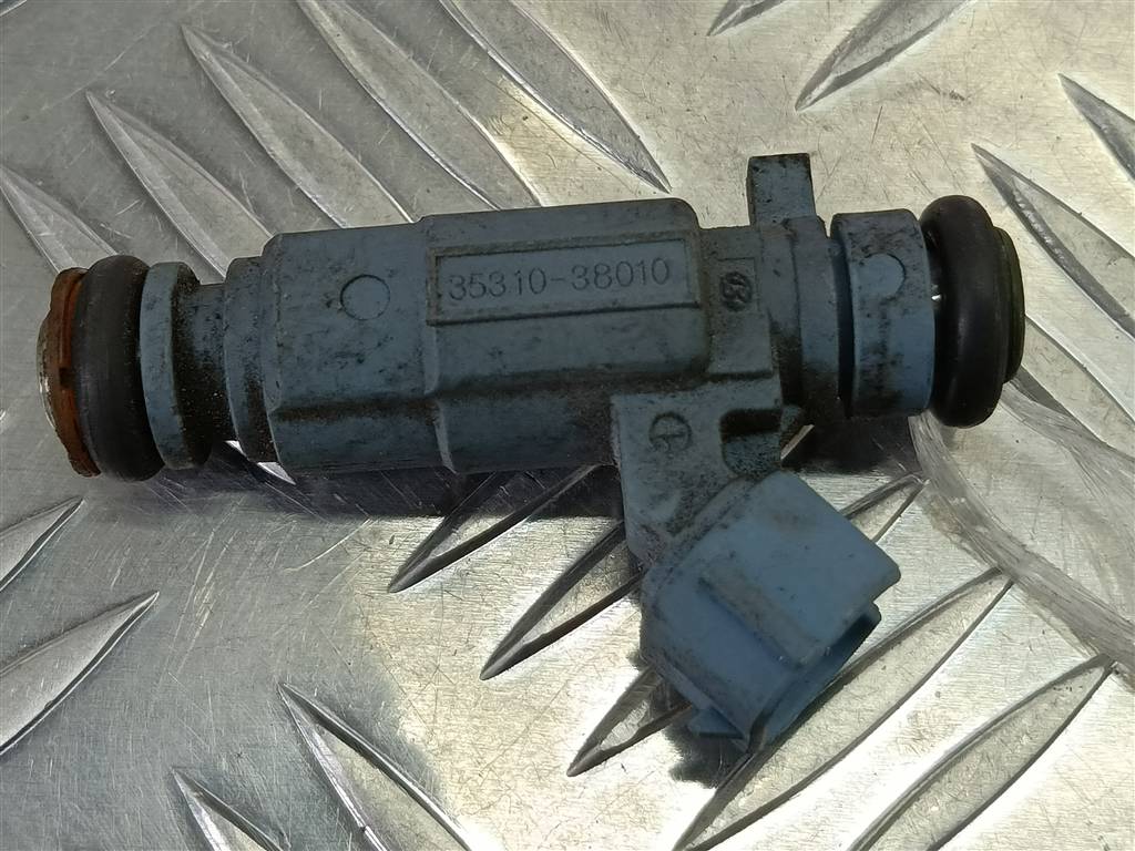 форсунка топливная Hyundai SANTA FE  3531038010, 1670 рублей, Москва