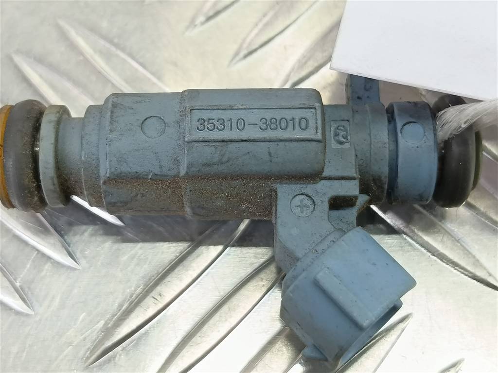 форсунка топливная Hyundai SANTA FE  3531038010, 1670 рублей, Москва