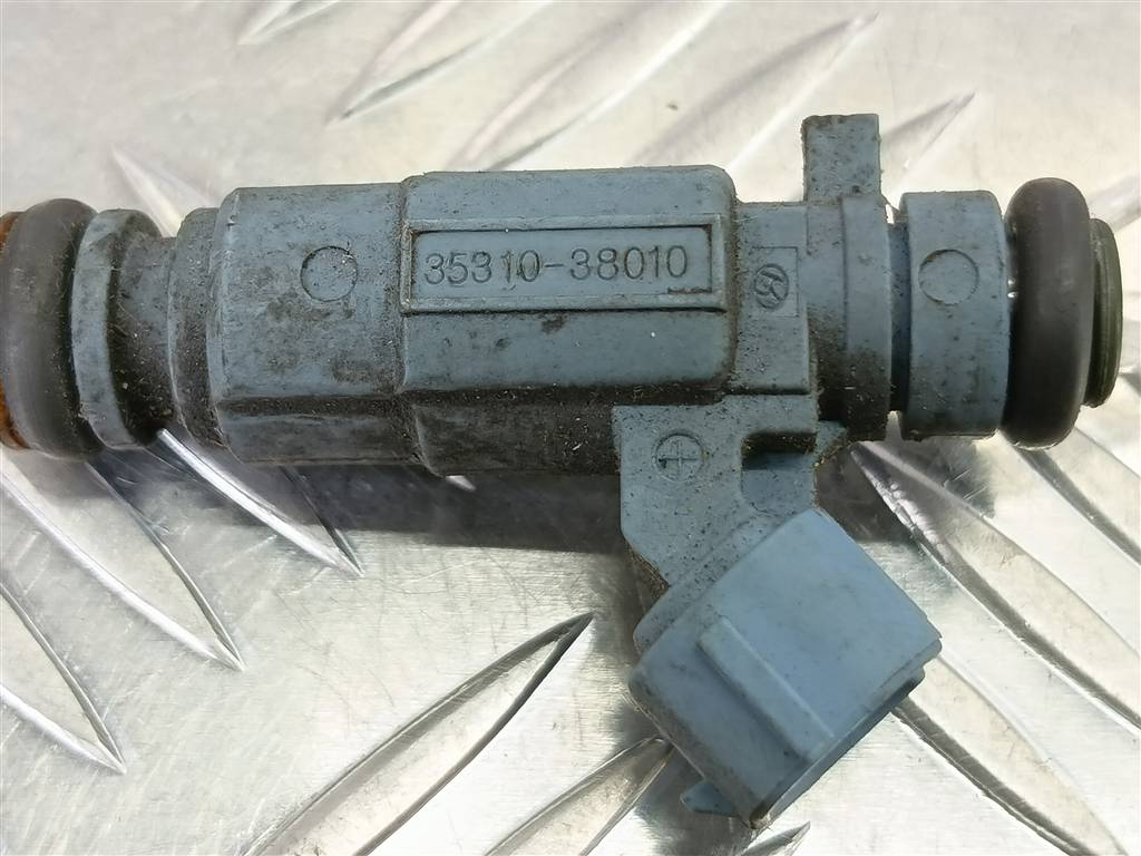 форсунка топливная Hyundai SANTA FE  3531038010, 1670 рублей, Москва