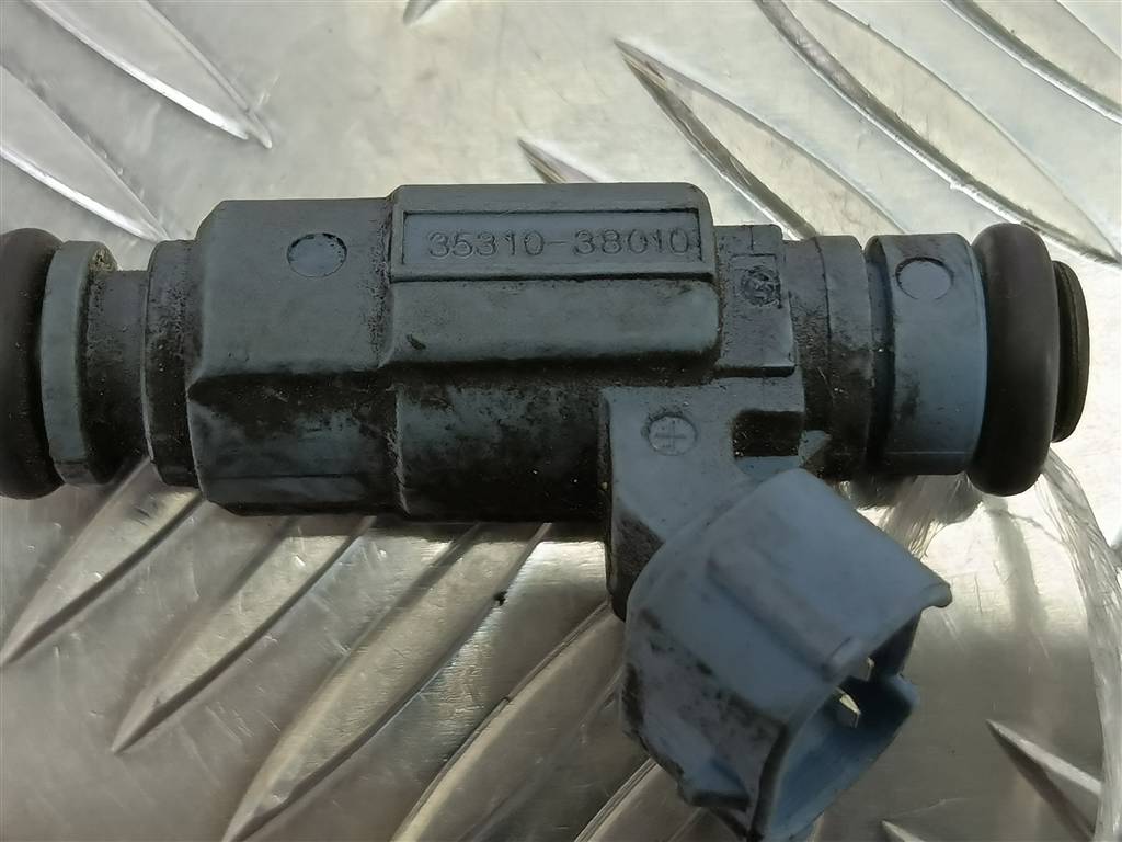 форсунка топливная Hyundai SANTA FE  3531038010, 1670 рублей, Москва