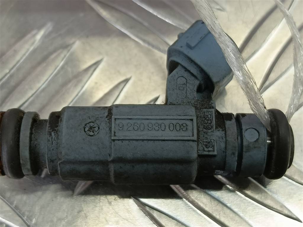 форсунка топливная Hyundai SANTA FE  3531038010, 1670 рублей, Москва