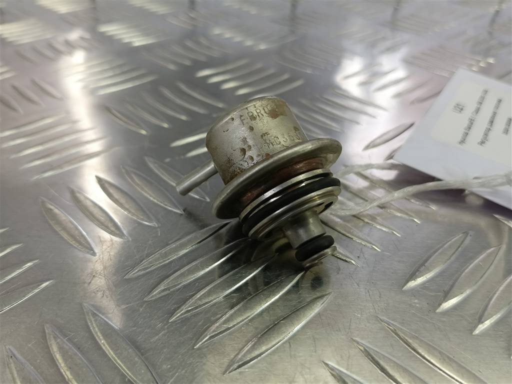 датчик давления топлива Hyundai SANTA FE  3530138300A, 1210 рублей, Москва