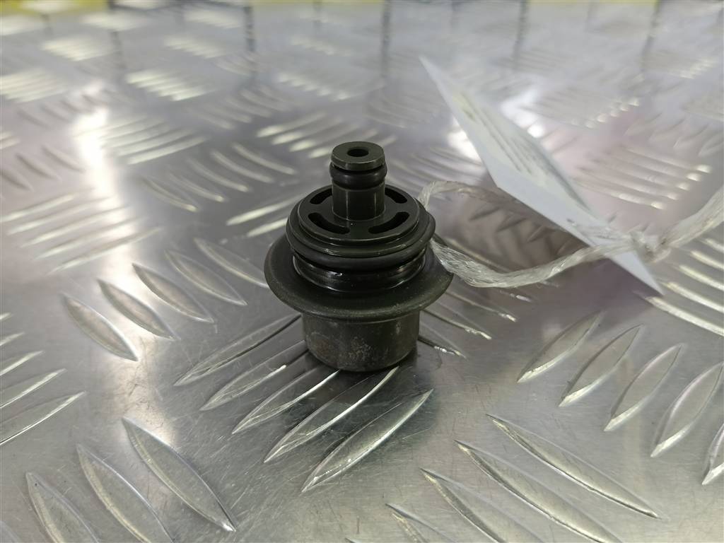 датчик давления топлива Hyundai SANTA FE  3530138300A, 1210 рублей, Москва