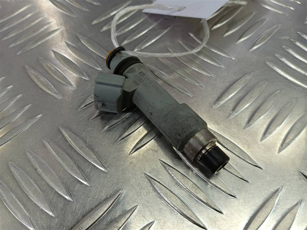 форсунка топливная SUZUKI Grand Vitara 1.6 4WD MT (106 л.с.)Grand Vitara  II (2005—2008) Внедорожник 1571064J00, 630 рублей, Москва