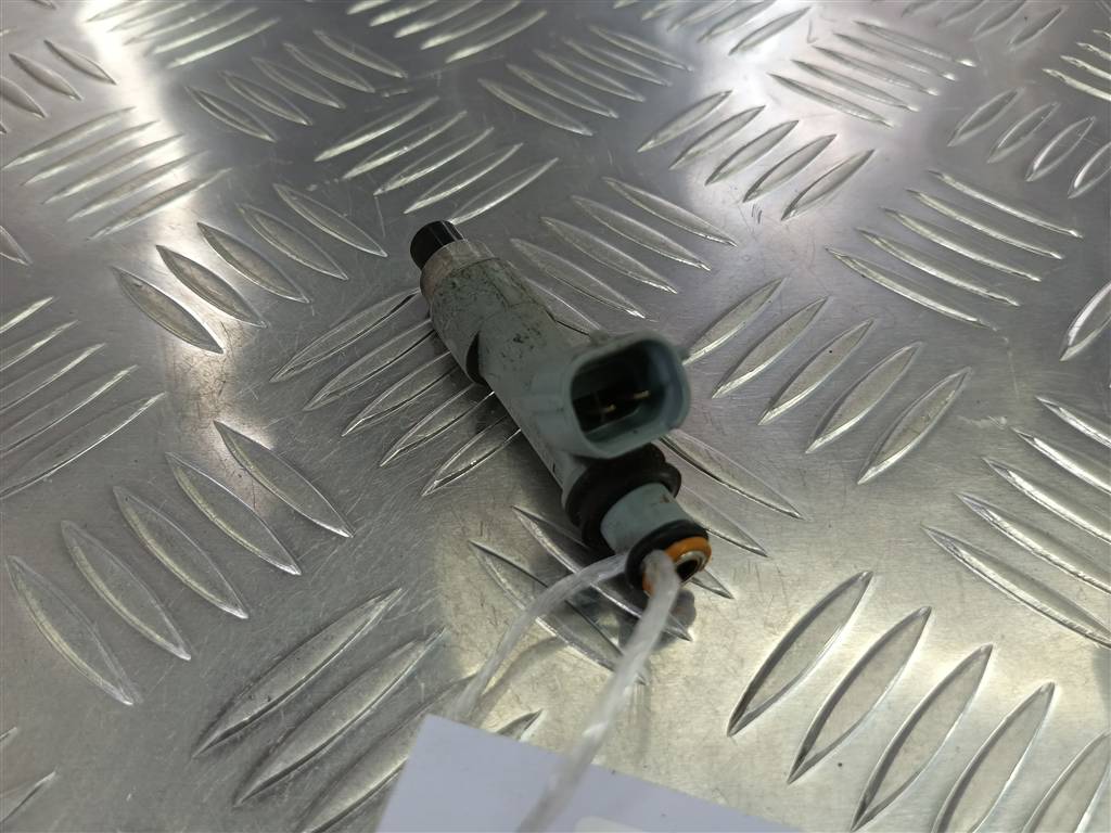 форсунка топливная SUZUKI Grand Vitara 1.6 4WD MT (106 л.с.)Grand Vitara  II (2005—2008) Внедорожник 1571064J00, 630 рублей, Москва