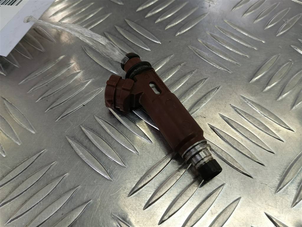 форсунка топливная SUZUKI LIANA  1571054G00, 630 рублей, Москва