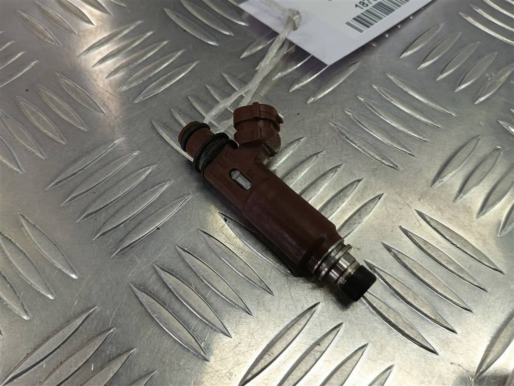 форсунка топливная SUZUKI LIANA  1571054G00, 630 рублей, Москва