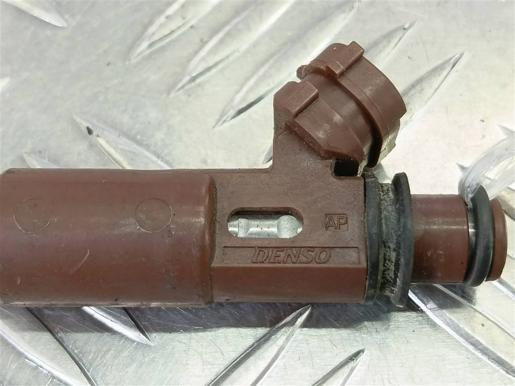 форсунка топливная SUZUKI LIANA  1571054G00, 630 рублей, Москва