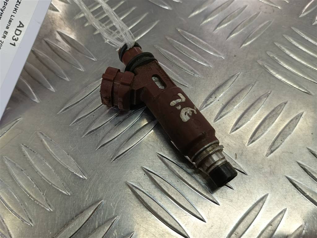 форсунка топливная SUZUKI LIANA 1.6 MT (103 л.с.)Liana  I (2001—2006) Седан 1571054G00, 630 рублей, Москва