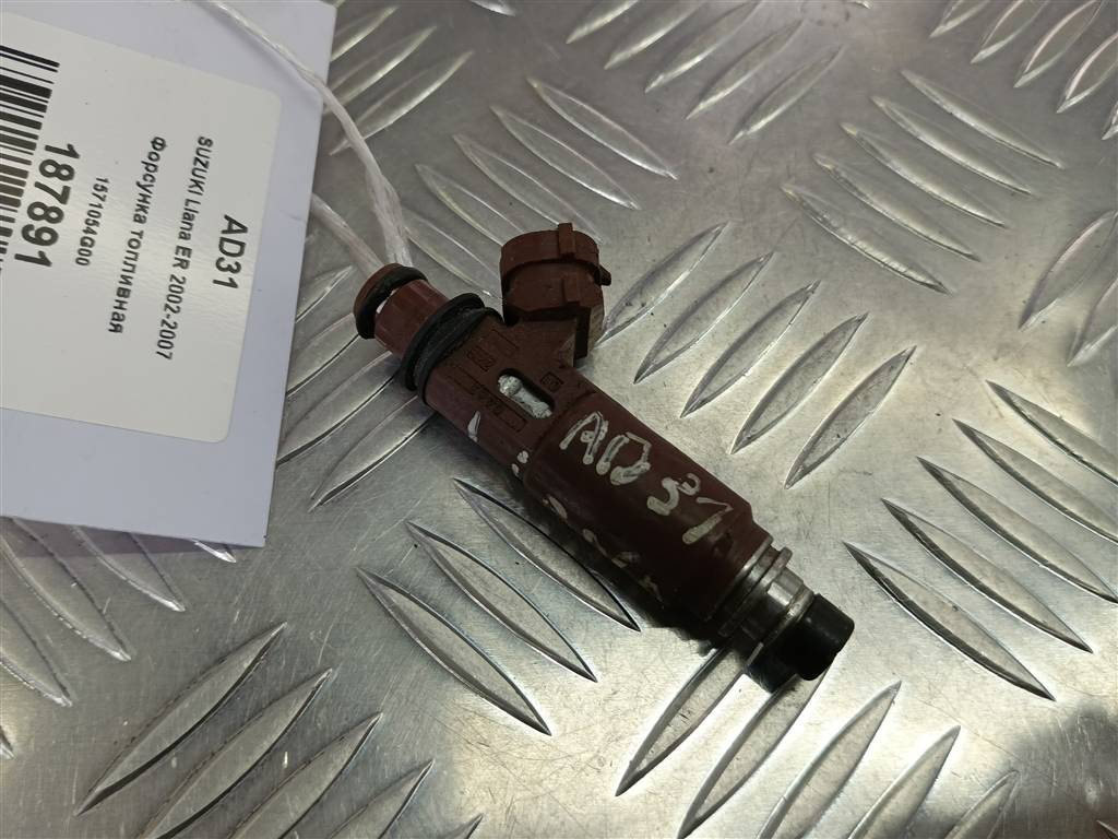 форсунка топливная SUZUKI LIANA 1.6 MT (103 л.с.)Liana  I (2001—2006) Седан 1571054G00, 630 рублей, Москва