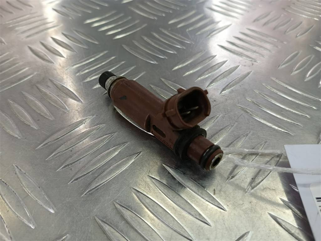 форсунка топливная SUZUKI LIANA 1.6 MT (106 л.с.)Liana  I рестайлинг (2004—2008) Универсал 1571054G00, 630 рублей, Москва