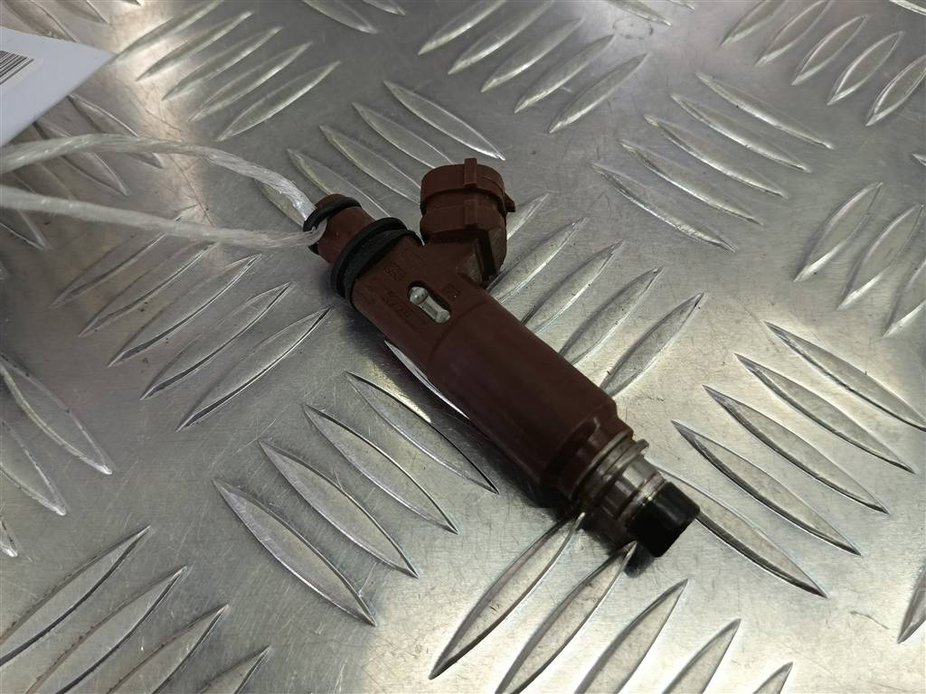 форсунка топливная SUZUKI LIANA 1.6 MT (106 л.с.)Liana  I рестайлинг (2004—2008) Универсал 1571054G00, 630 рублей, Москва