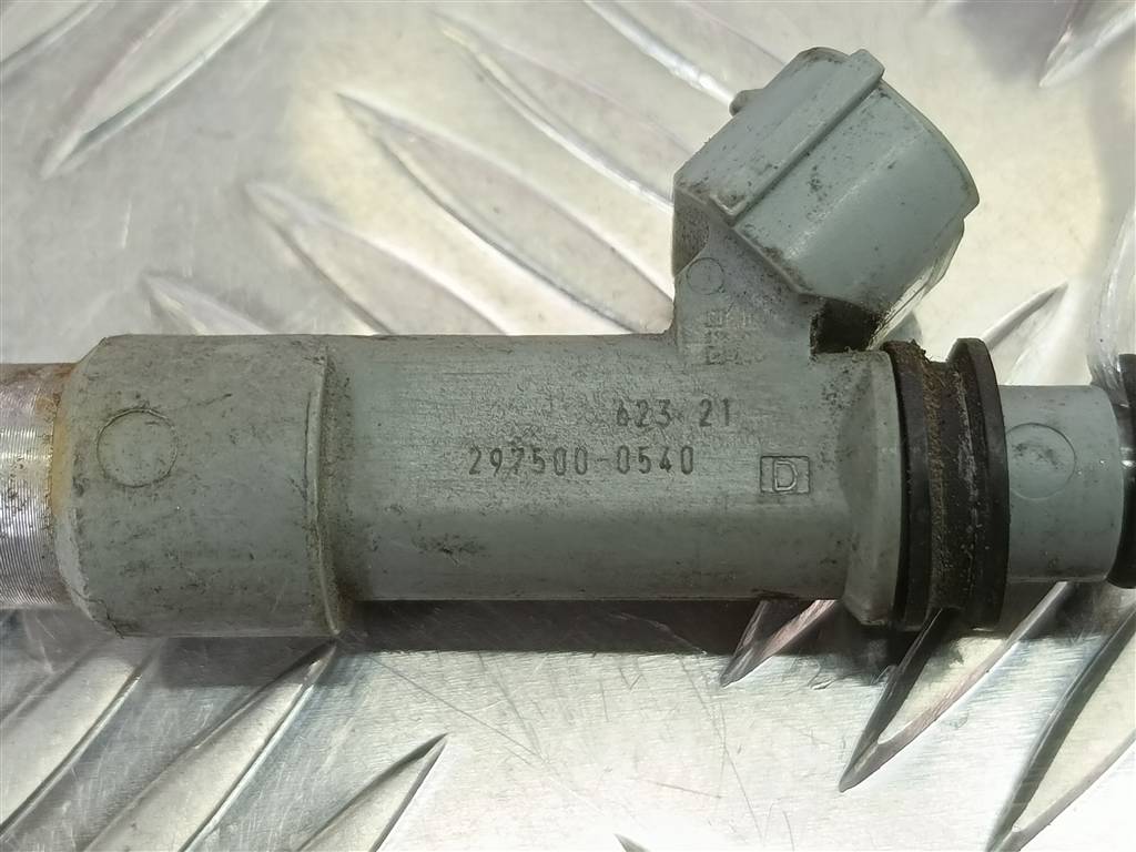 форсунка топливная SUZUKI Grand Vitara 1.6 4WD MT (106 л.с.)Grand Vitara  II (2005—2008) Внедорожник 1571064J00, 630 рублей, Москва