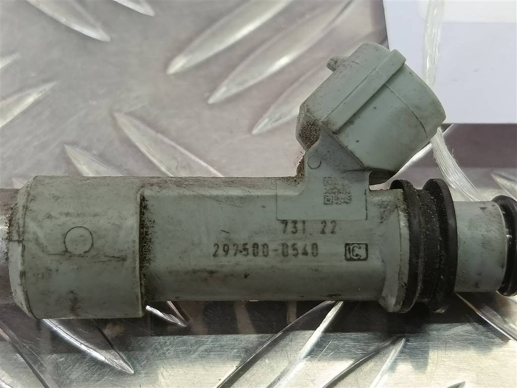 форсунка топливная SUZUKI Grand Vitara  1571064J00, 630 рублей, Москва