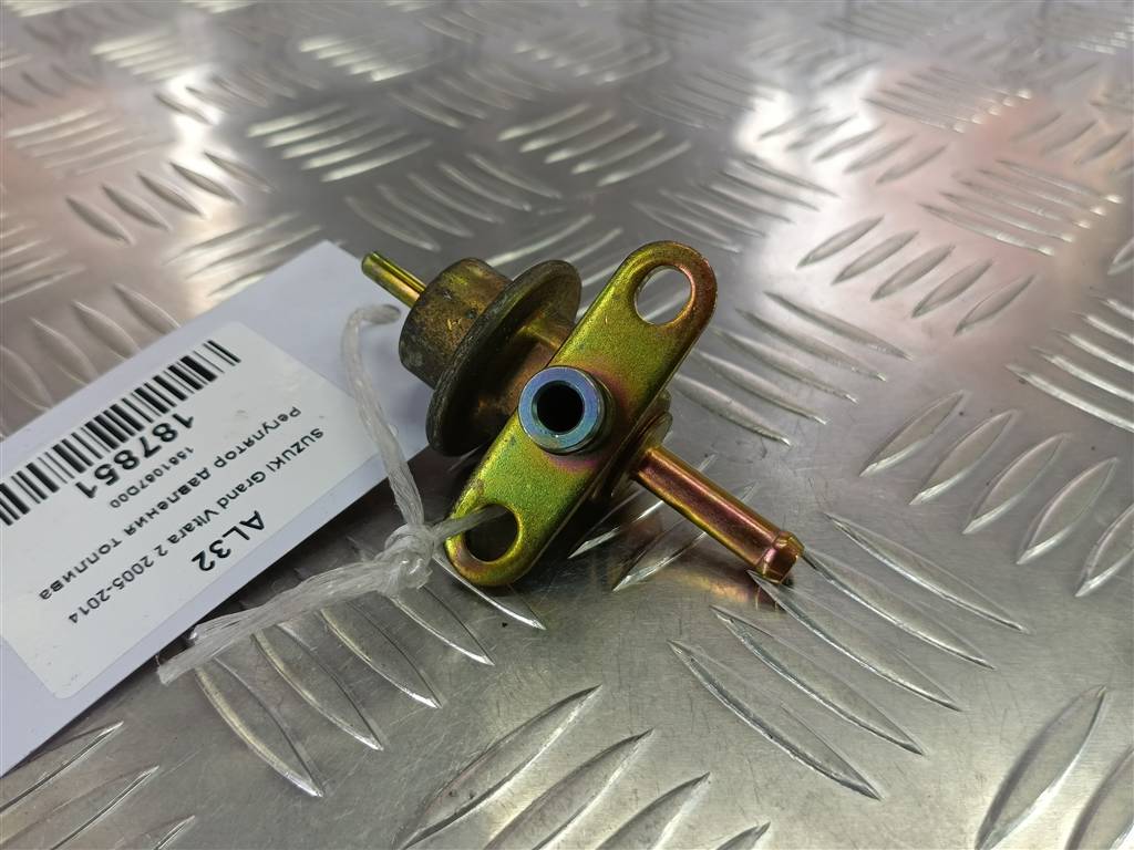 датчик давления топлива SUZUKI Grand Vitara 2.0 4WD MT (140 л.с.)Grand Vitara  II (2005—2008) Внедорожник 15610-67D00, 980 рублей, Москва