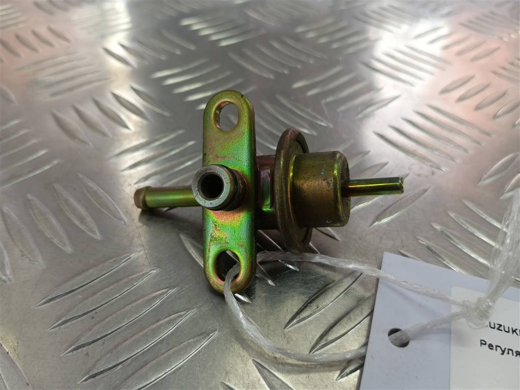 датчик давления топлива SUZUKI Grand Vitara 1.6 4WD MT (106 л.с.)Grand Vitara  II (2005—2008) Внедорожник 15610-67D00, 980 рублей, Москва