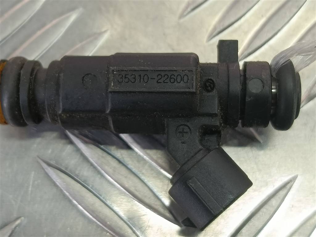 форсунка топливная Hyundai GETZ 1.4 AT (97 л.с.)Getz  I рестайлинг (2005—2011) Хетчбэк 3531022600, 520 рублей, Москва