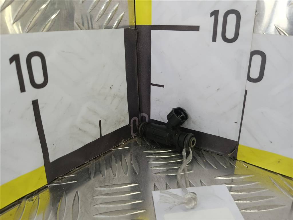 форсунка топливная Hyundai GETZ 1.4 AT (97 л.с.)Getz  I рестайлинг (2005—2011) Хетчбэк 3531022600, 520 рублей, Москва