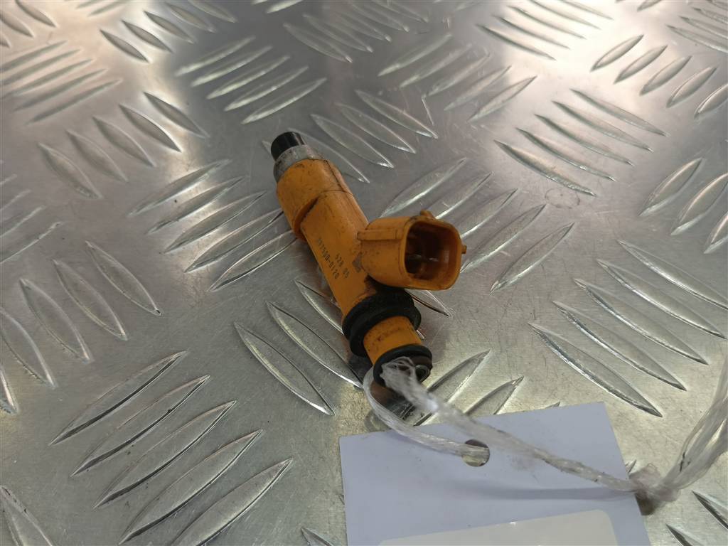 форсунка топливная SUZUKI JIMNY Jimny 1571086G00, 630 рублей, Москва