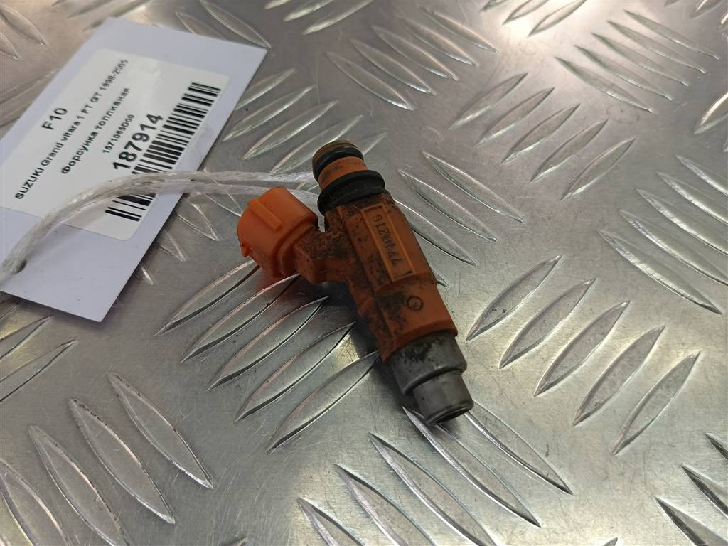 форсунка топливная SUZUKI Grand Vitara 2.0 MT (128 л.с.)Grand Vitara  I (1997—2001) Внедорожник 15710-65D00, 2240 рублей, Москва