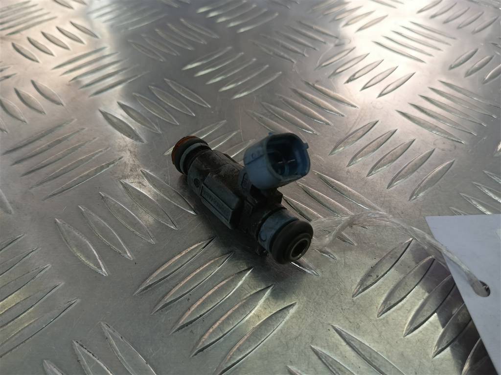 форсунка топливная Hyundai SANTA FE  3531038010, 1670 рублей, Москва