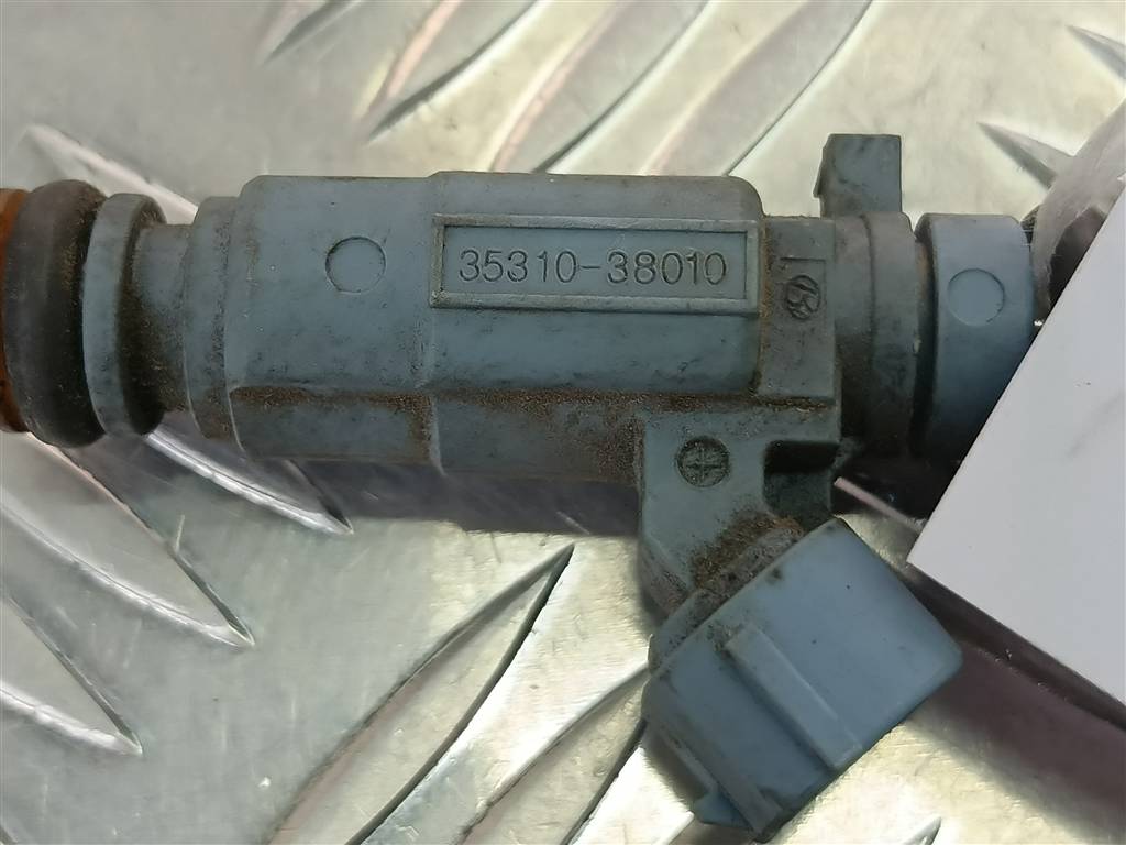 форсунка топливная Hyundai SANTA FE  3531038010, 1670 рублей, Москва