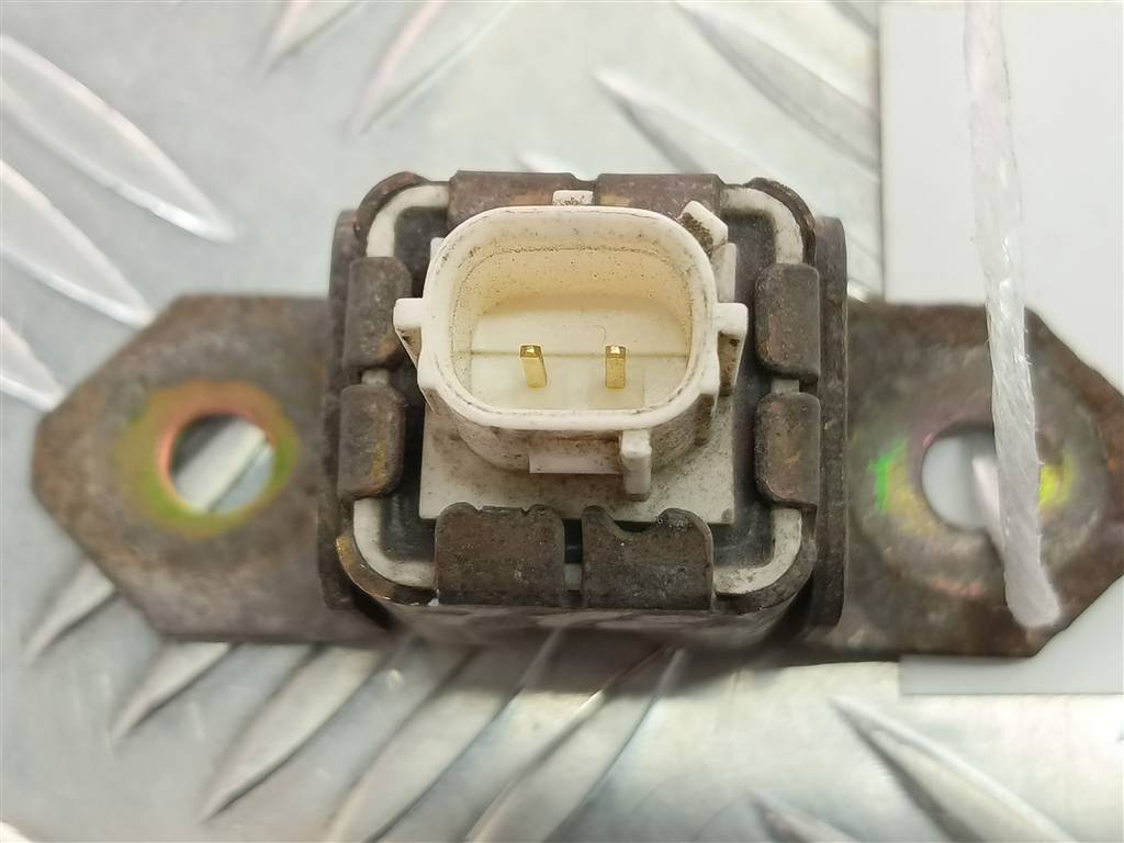 датчик удара (air bag) MITSUBISHI L200  2.5 DI-D MT (136 л.с.)L200  IV (2006—2014) Пикап MR587975, 750 рублей, Москва