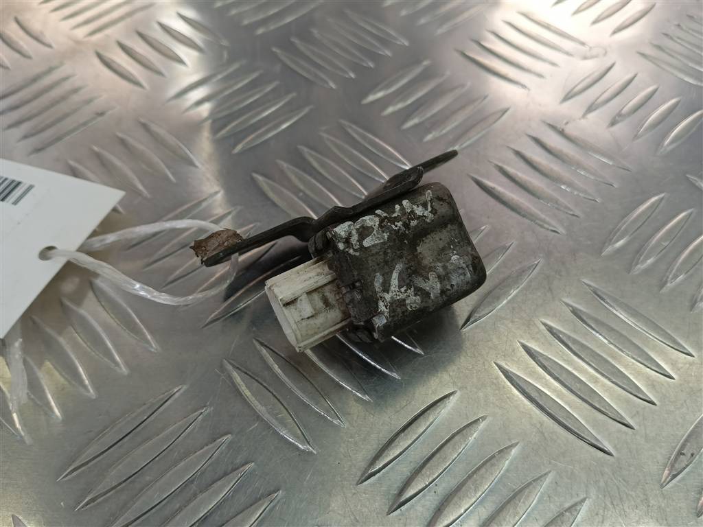 датчик удара (air bag) SUZUKI Grand Vitara  3893065J00, 520 рублей, Москва