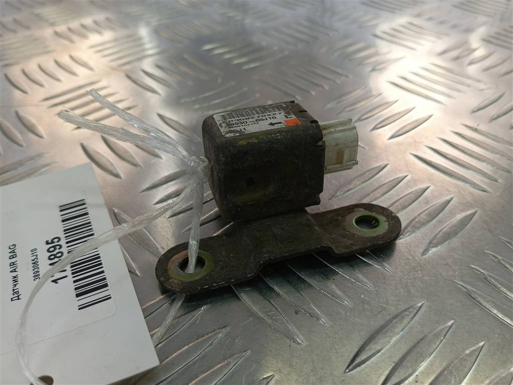 датчик удара (air bag) SUZUKI Grand Vitara 1.6 4WD MT (106 л.с.)Grand Vitara  II (2005—2008) Внедорожник 3893065J10, 520 рублей, Москва