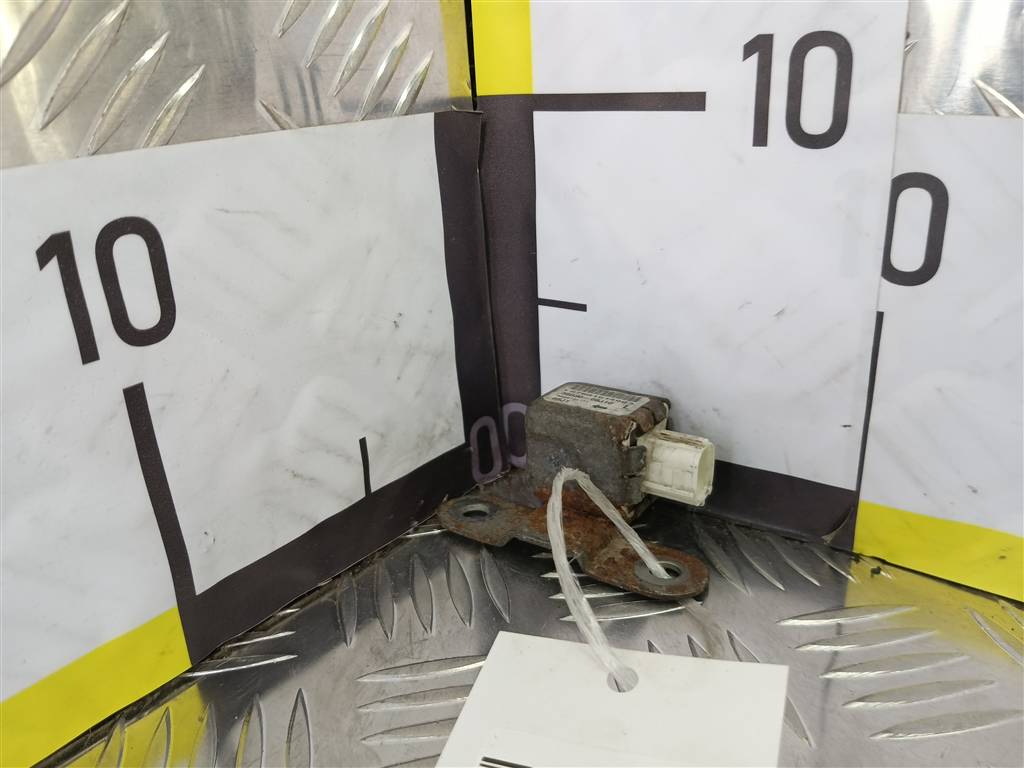 датчик удара (air bag) SUZUKI Grand Vitara  3893065J10, 520 рублей, Москва